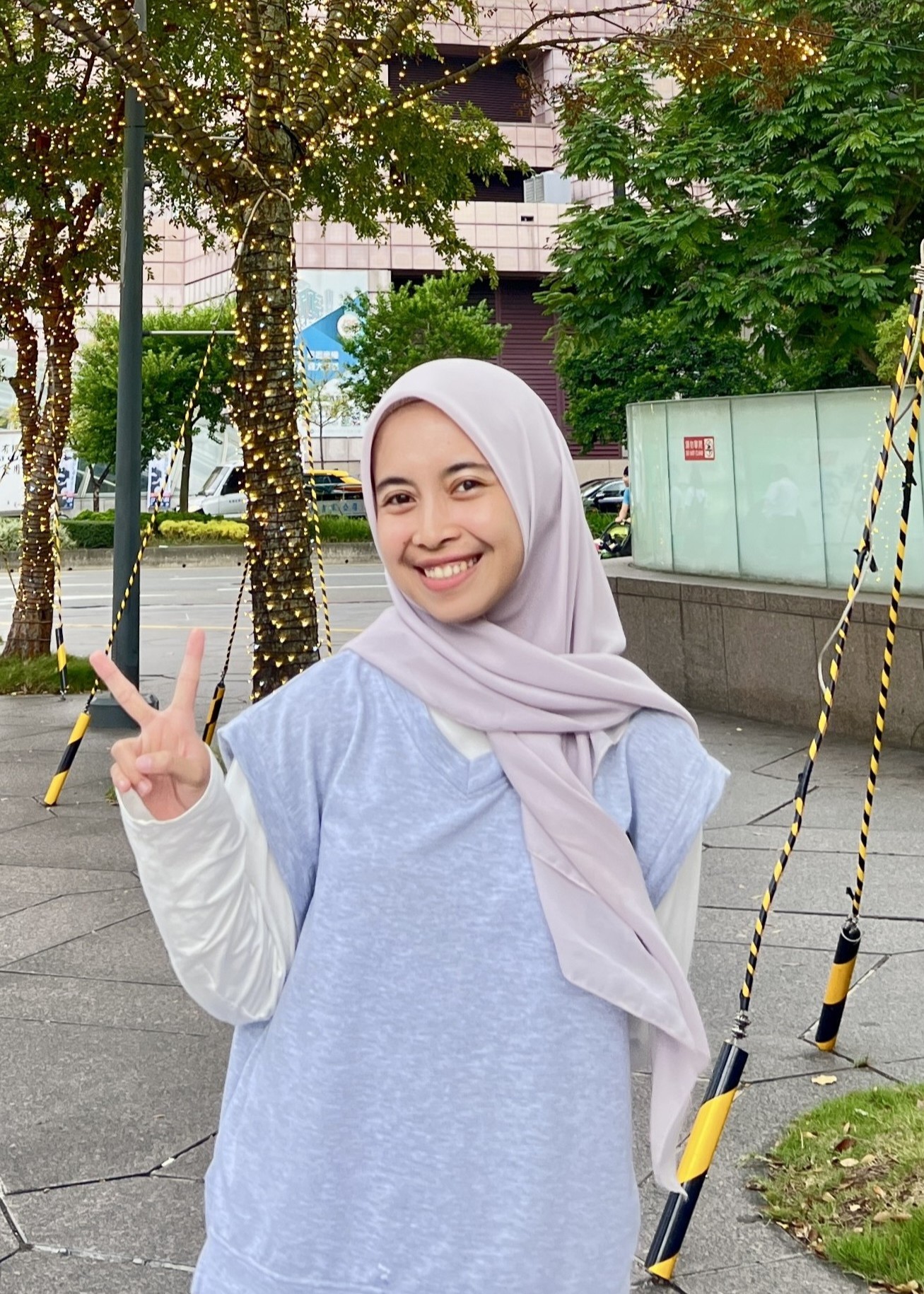 蔡家嫈 Andi Nurkholisa Ashari